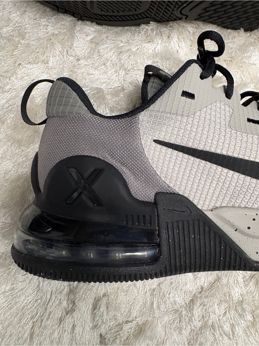 Nike Men’s Air Max Alpha Trainer 5 Light Gray & Black Athletic Sneakers - Picture 4 of 10